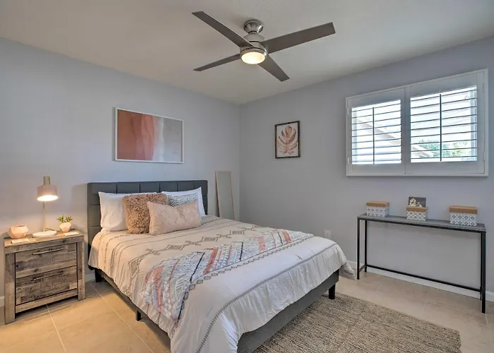Holiday home Modern Gem W/ Pool, Games, Patio & Scottsdale